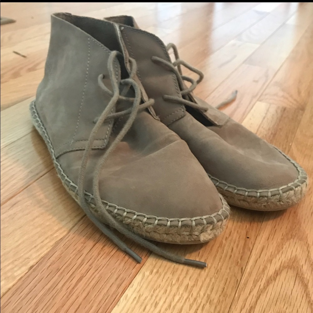 Dolce Vida Moccasins